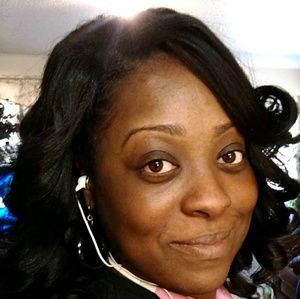 Meet your Posher, Alysa